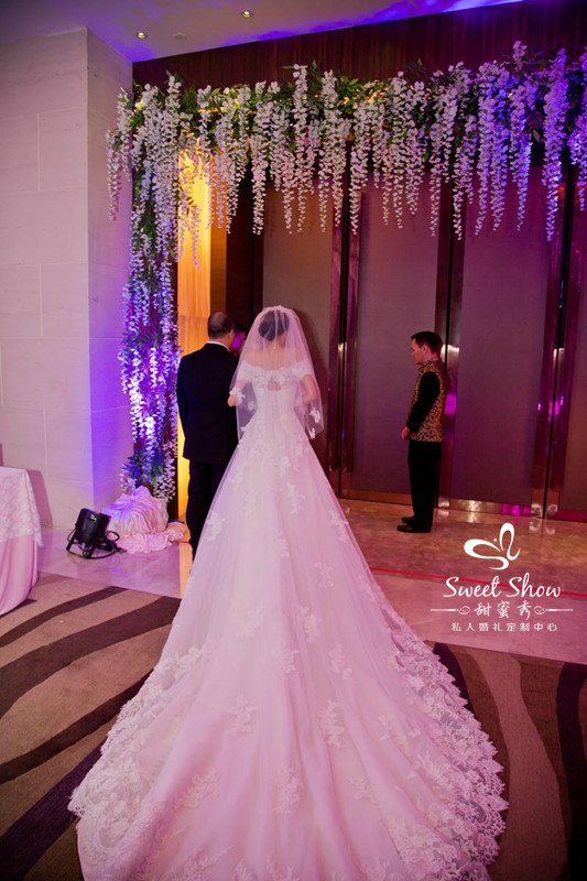 婚礼跟拍,拖尾婚纱,