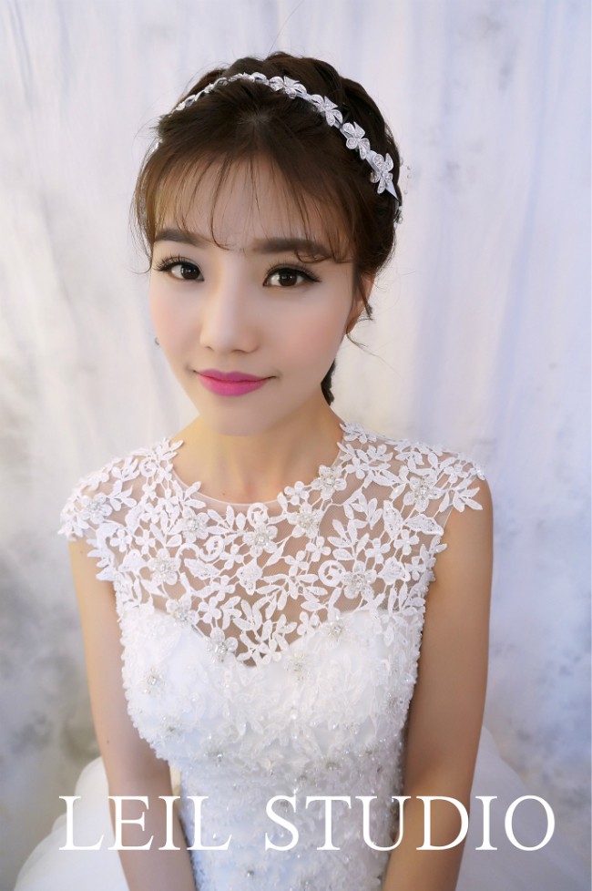 经典韩式新娘发髻,