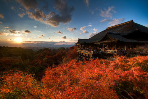 日本京都清水寺,蜜月攻略,