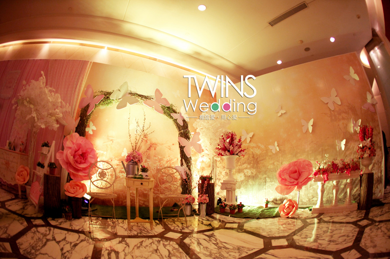 春日午后的花园