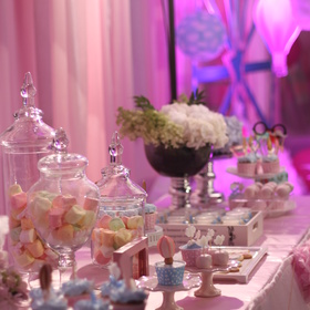 洛丽塔手工甜点:云朵彩虹主题婚礼甜品台