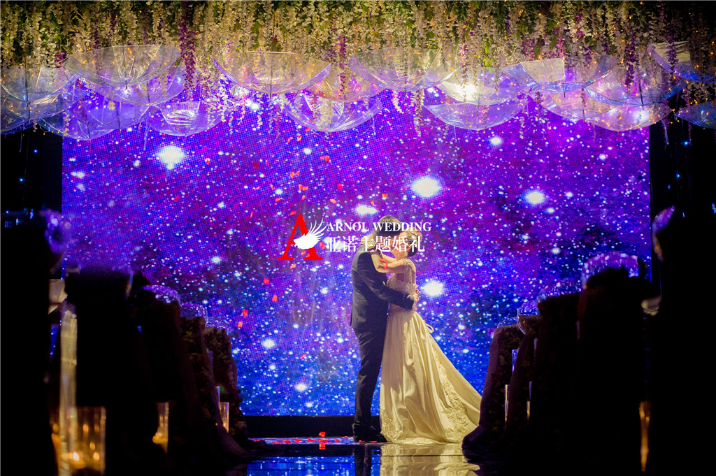 婚礼跟拍,鲜花吊饰,