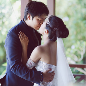 IDO99海外婚礼:巴厘岛蝴蝶别墅水上婚礼