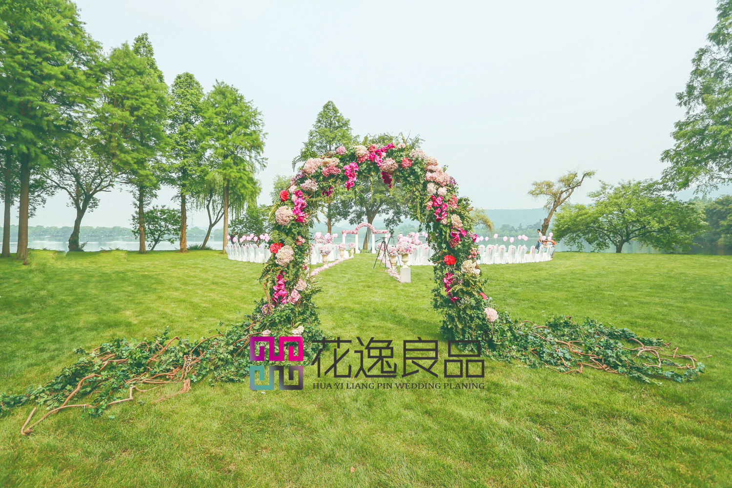户外婚礼《THE ONE》