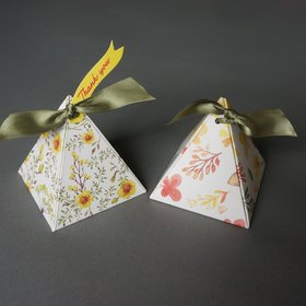 享时光宴会顾问:THEME 婚礼主题 珍爱 水彩手绘糖盒