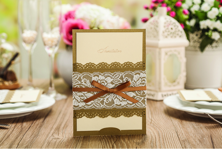 欧式蕾丝婚礼请柬