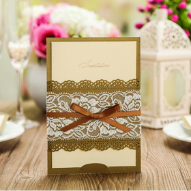 80囍品高级定制:欧式蕾丝婚礼请柬
