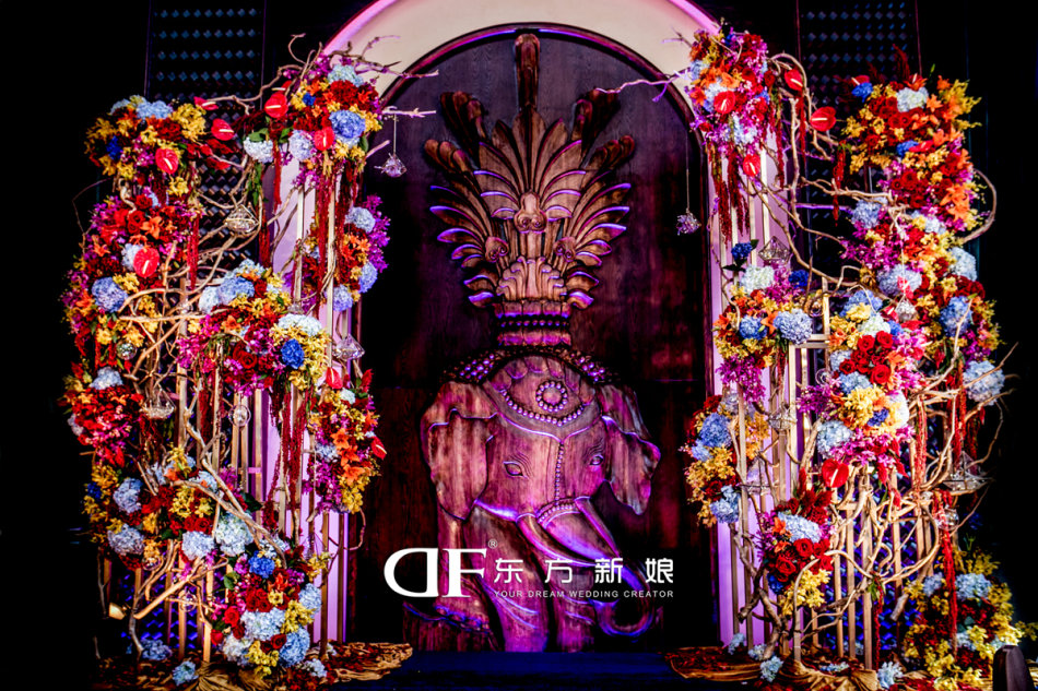 异域风情婚礼背景墙东南亚主题婚礼