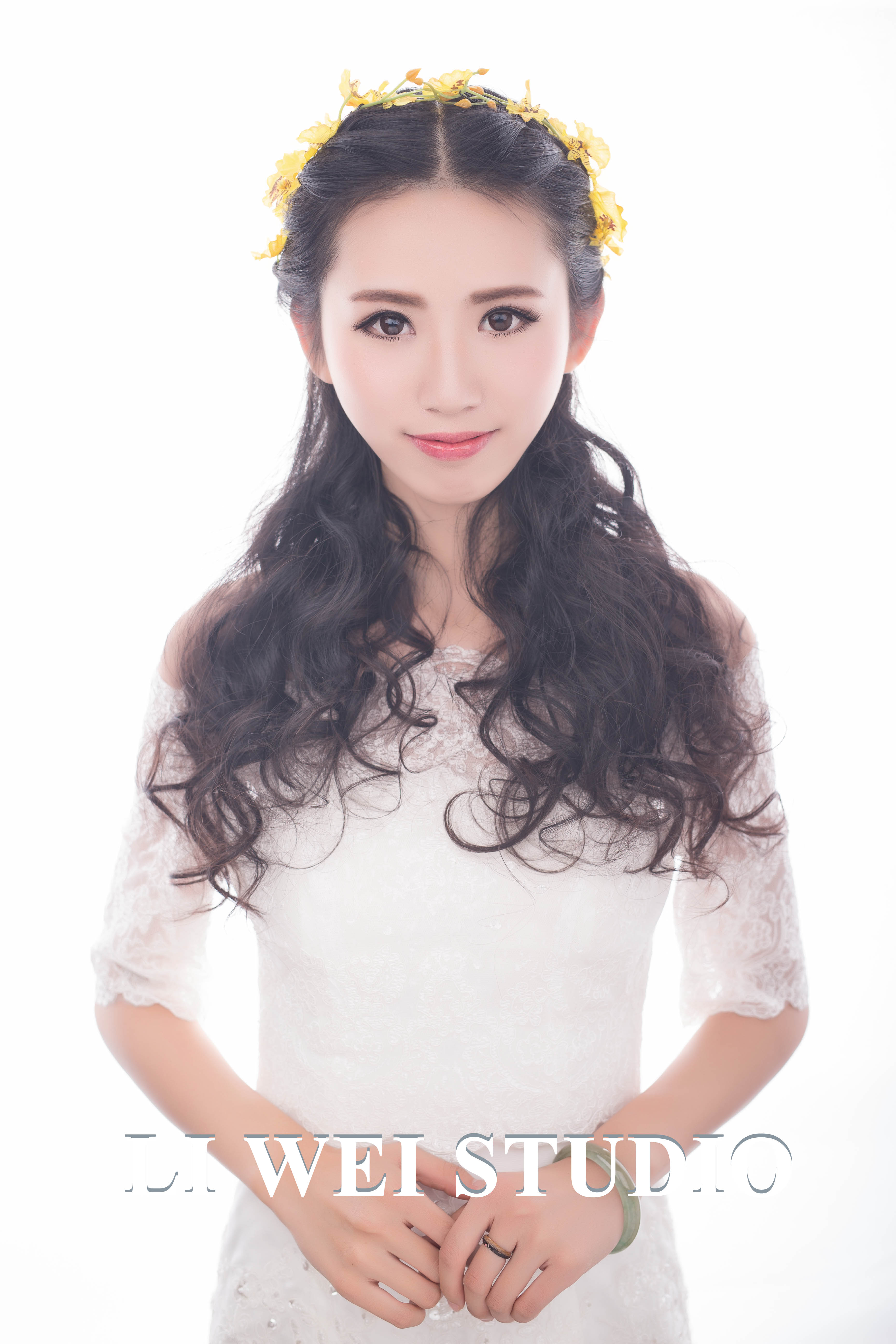 新娘妆,鲜花头饰,