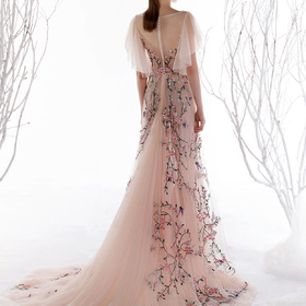 AK婚纱:森林系礼服