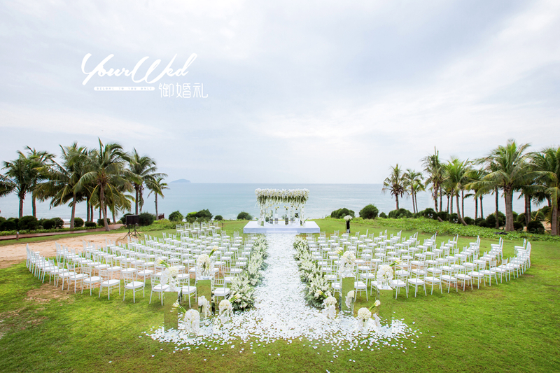 婚礼场地,户外草坪婚礼,小清新婚礼,
