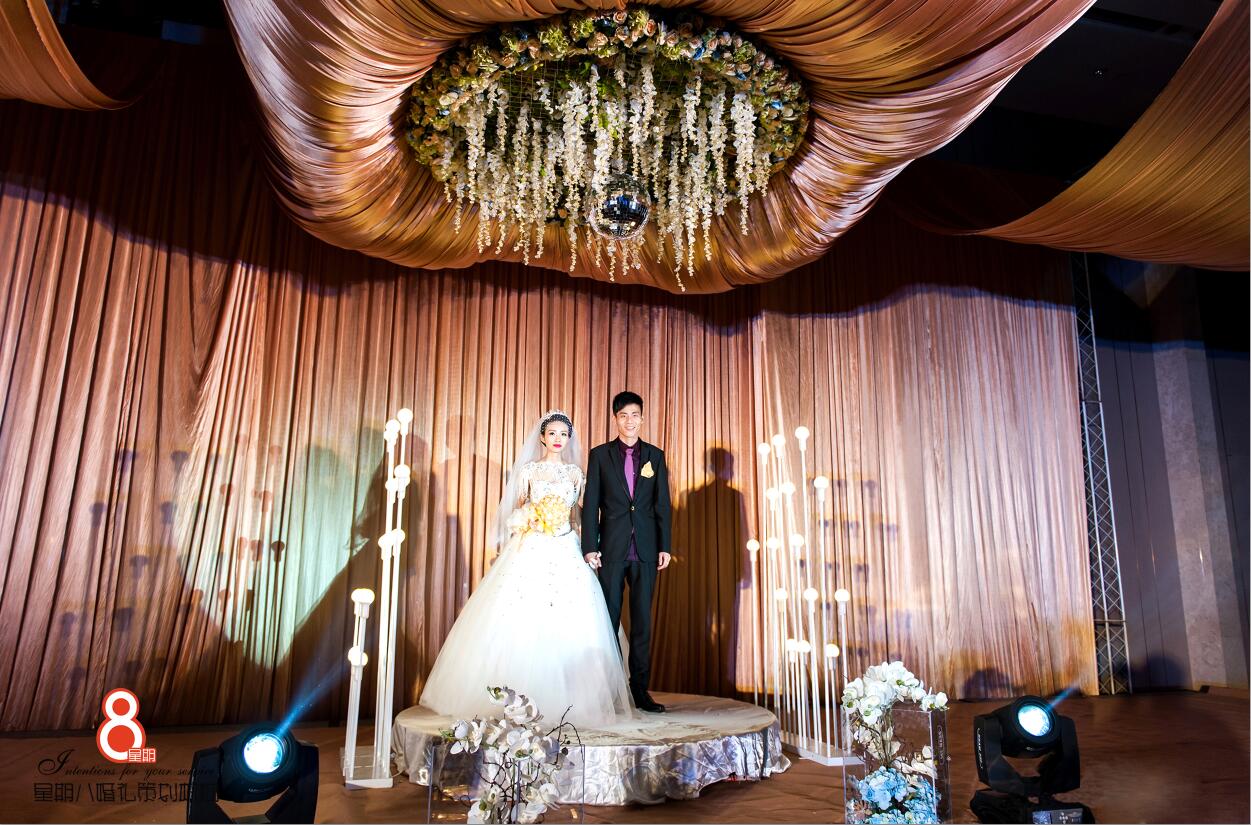 简约浪漫婚礼《一路有你》