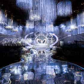 思普瑞私人婚礼定制:唯美梦幻风婚礼《Crystal Palace》