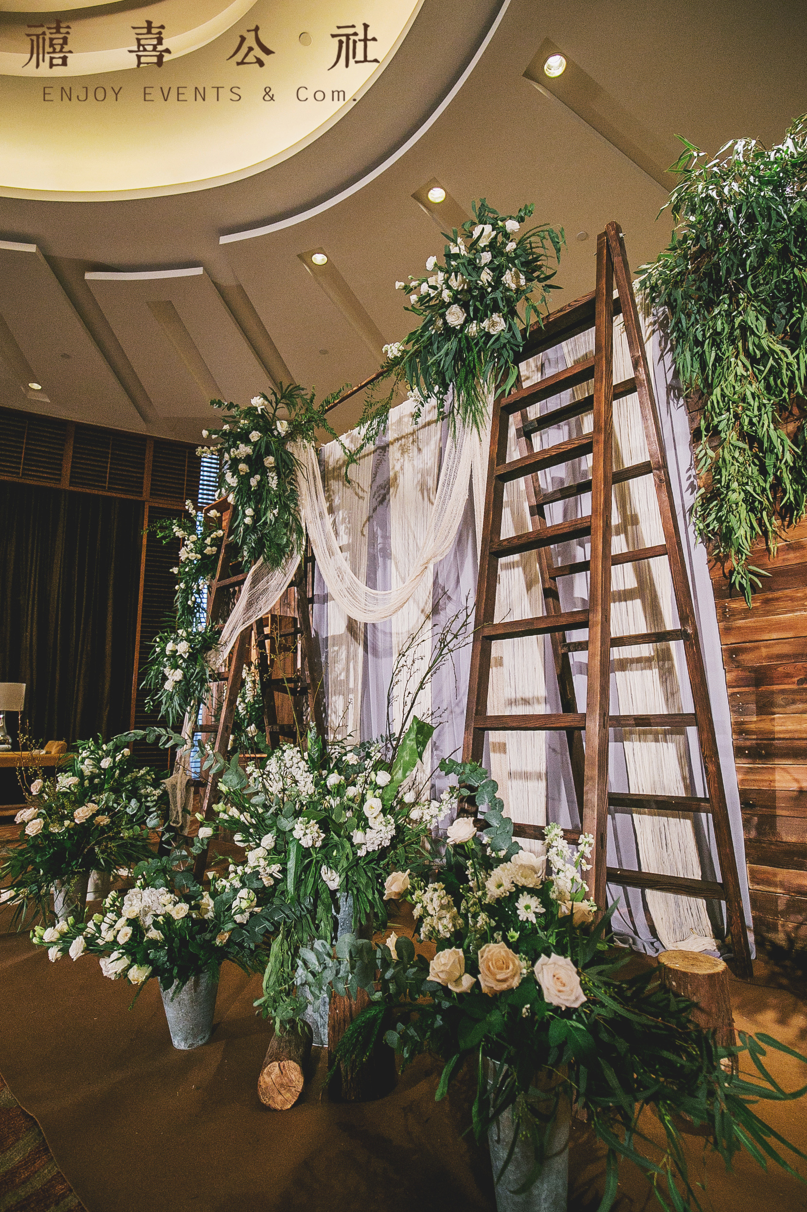 婚礼布置,花艺设计,梯子,