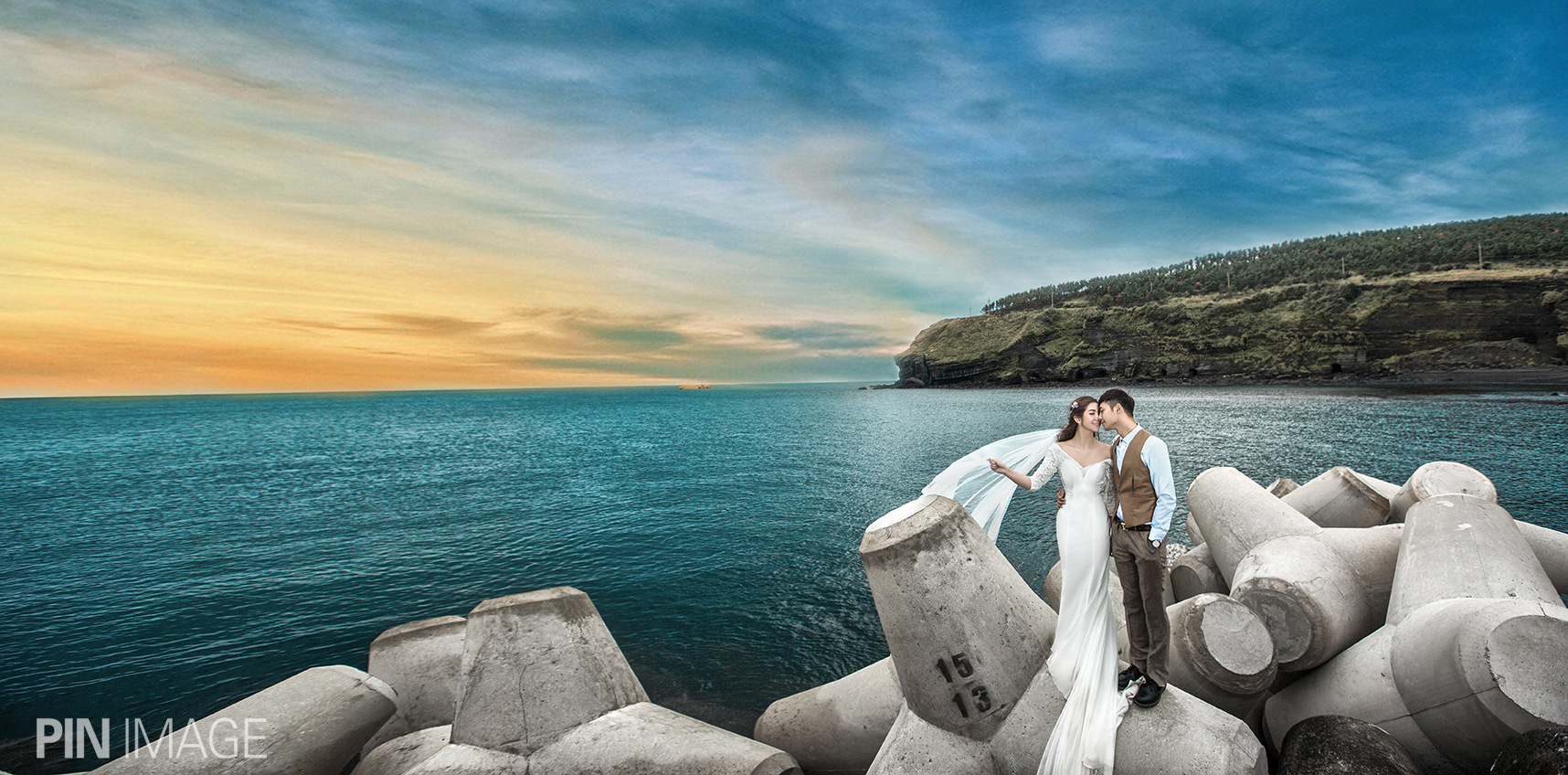 旅拍婚纱照,海边婚纱照,