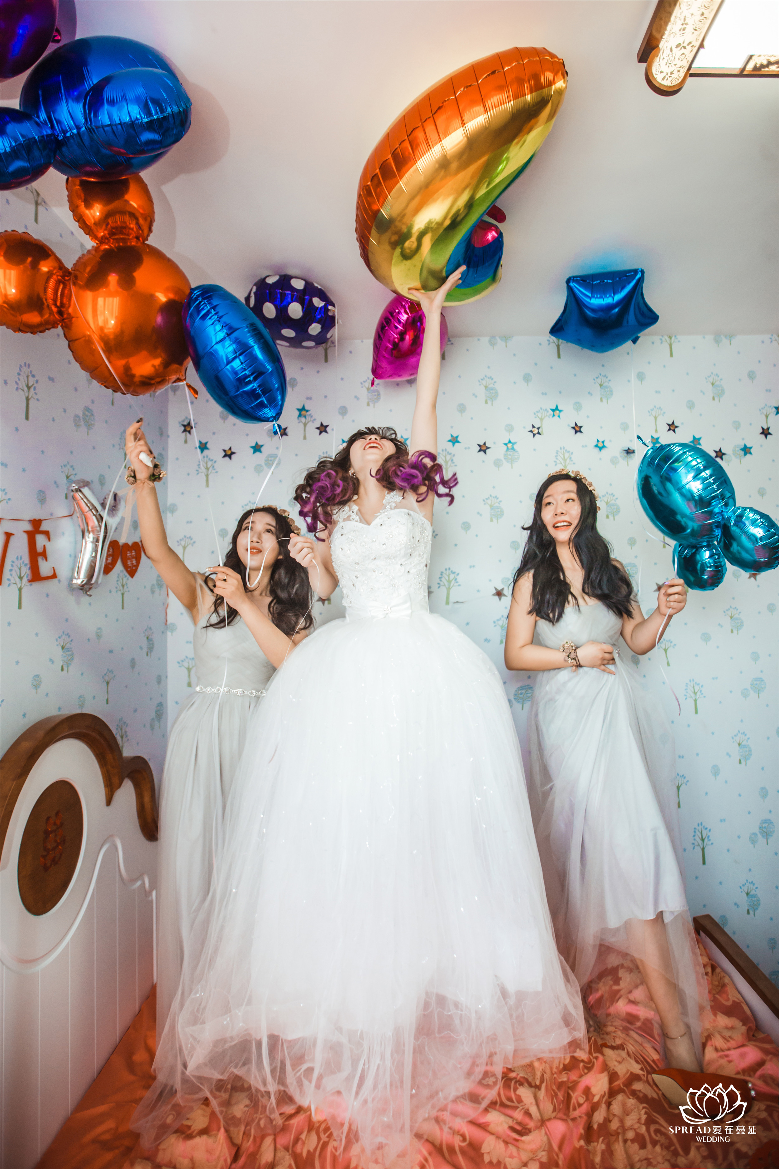 伴娘合影,气球,
