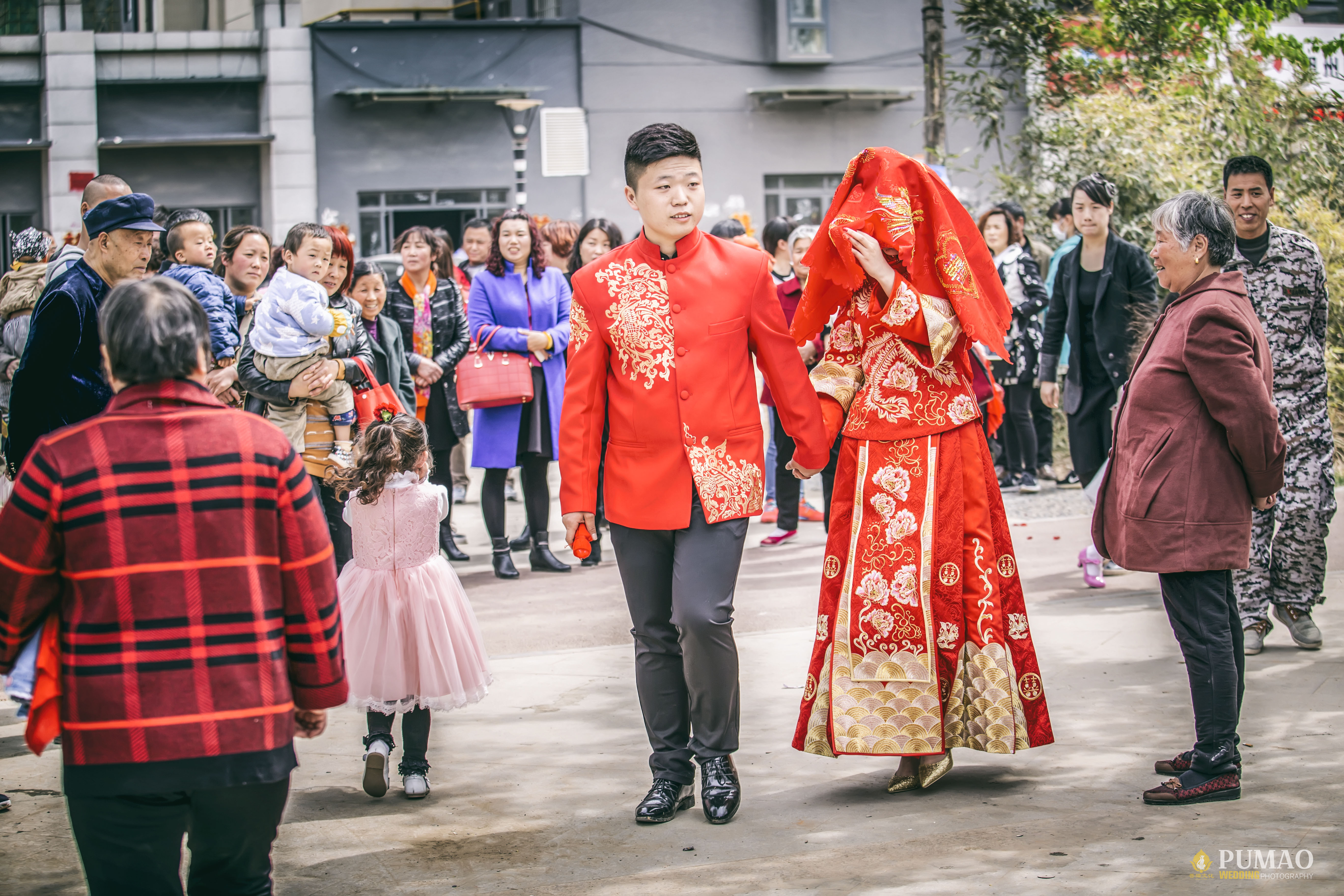 中式新郎礼服,婚礼跟拍,
