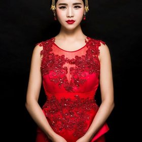 爱悦新娘造型:爱悦造型婚纱礼服