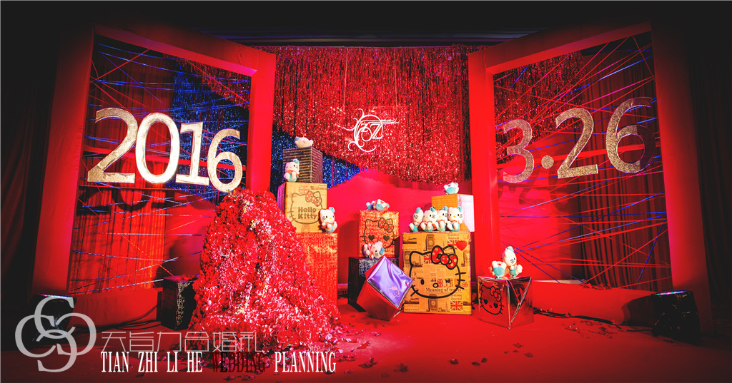 迎宾区,HelloKitty主题婚礼,红蓝撞色婚礼,