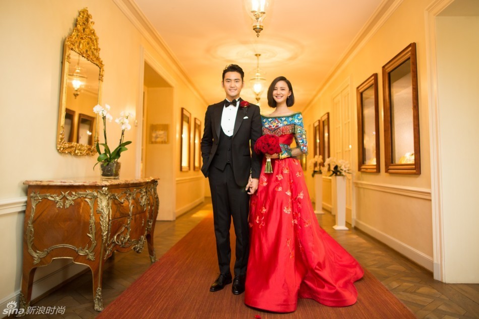 明星婚礼袁弘张歆艺婚礼德国古堡婚礼