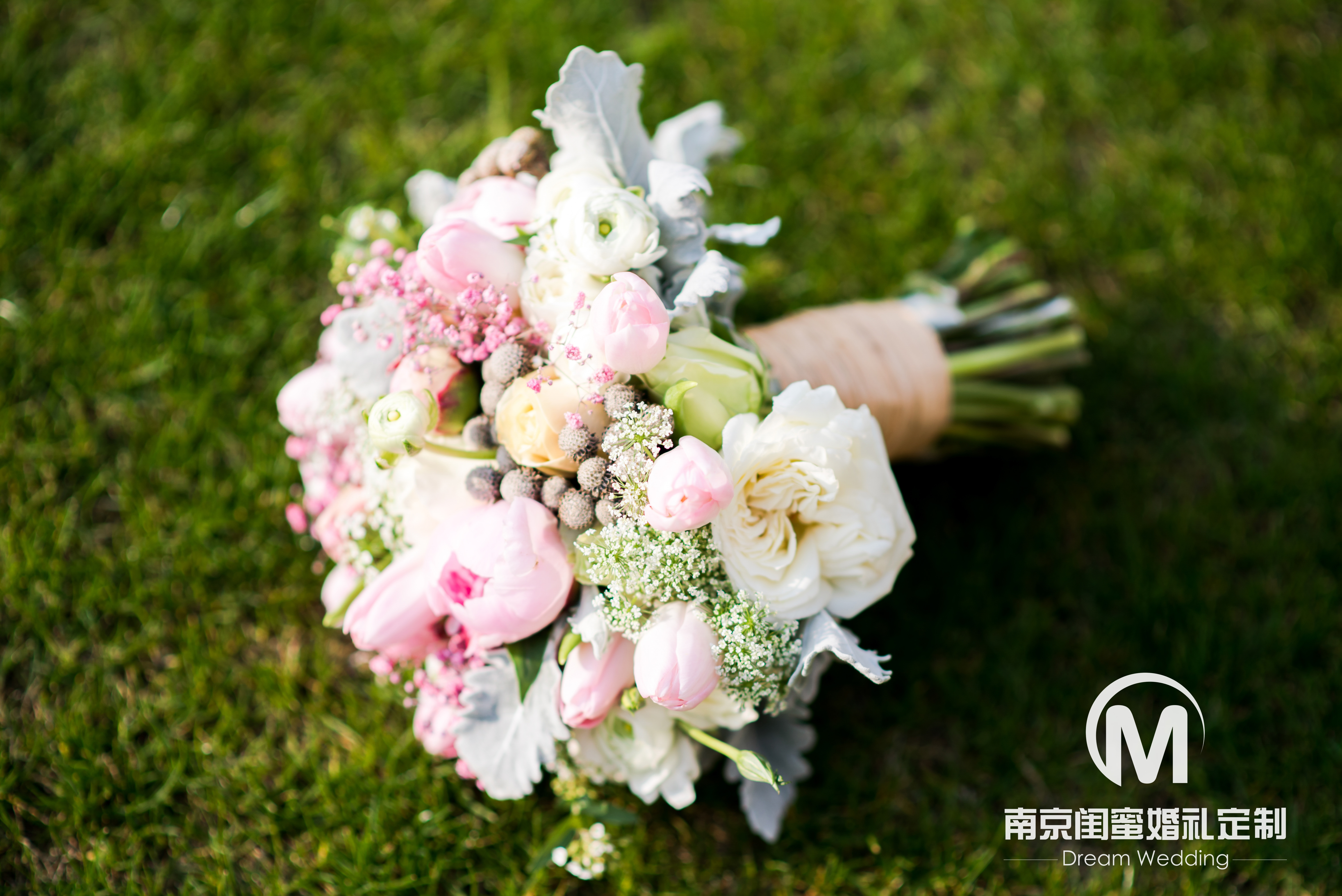 手捧花,