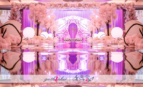 唯美浪漫婚礼《未来有你 超幸福》