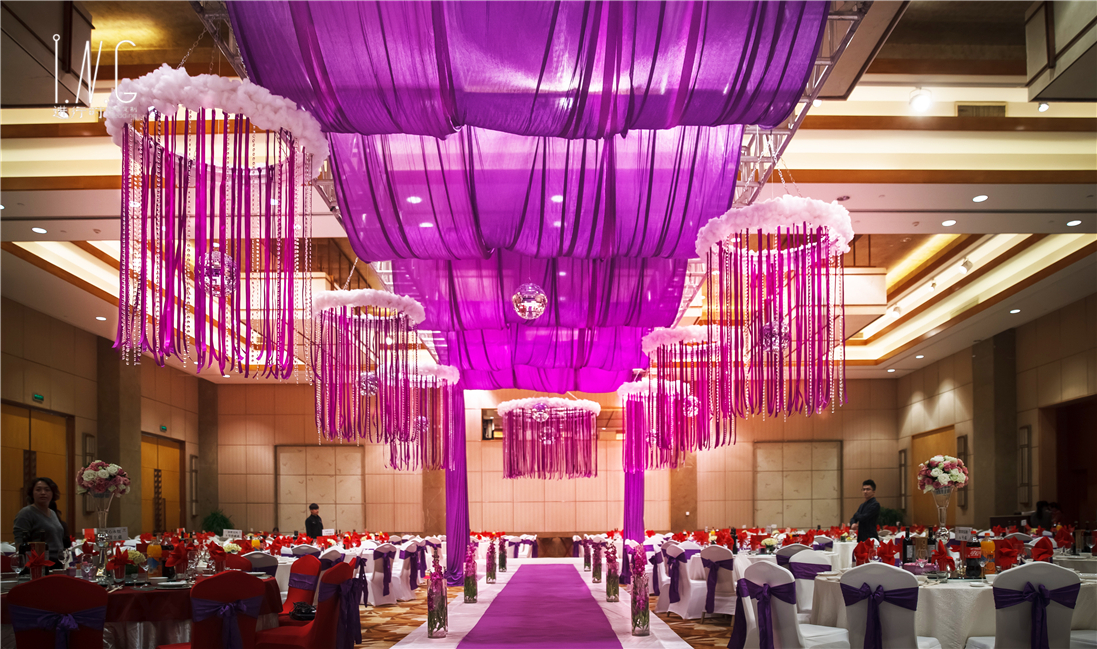 户外+室内简约紫色系婚礼《紫意流光》