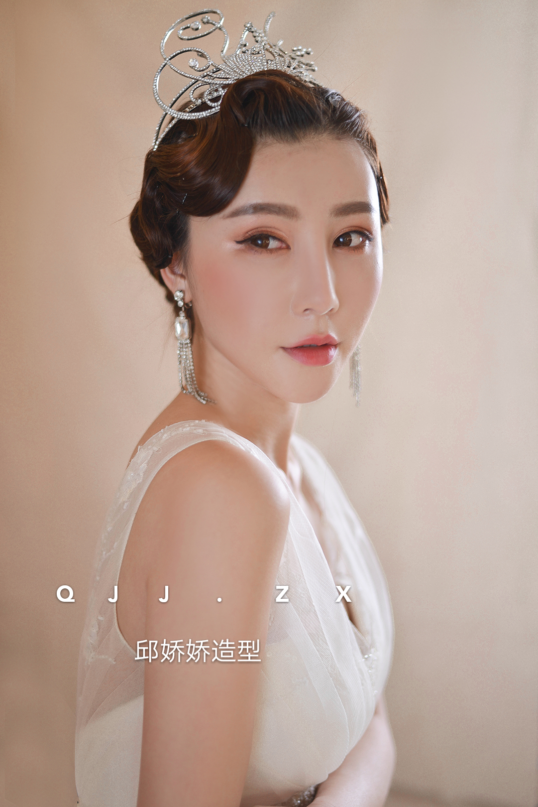 轻复古新娘造型,新娘妆容,复古新娘发型,