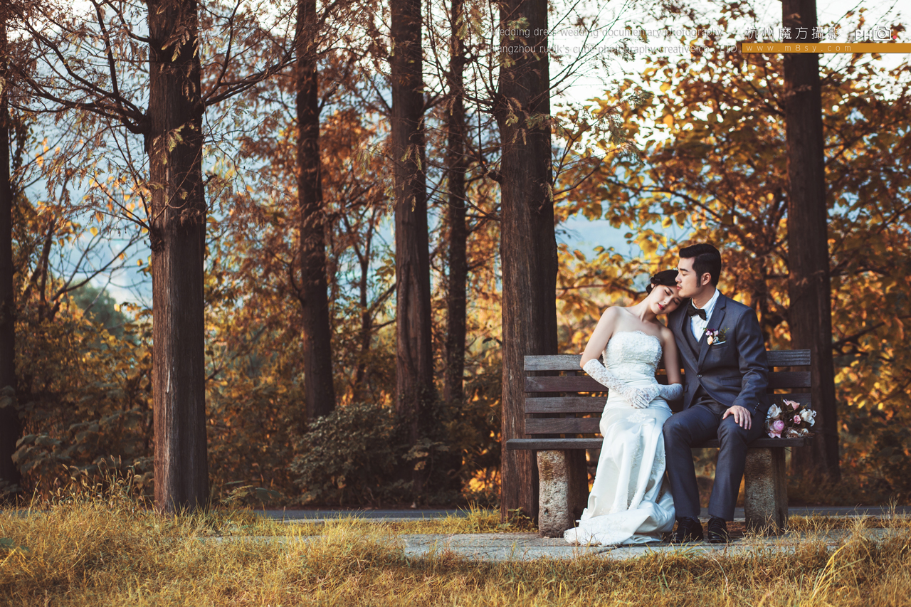 外景婚纱照,秋季婚纱照,