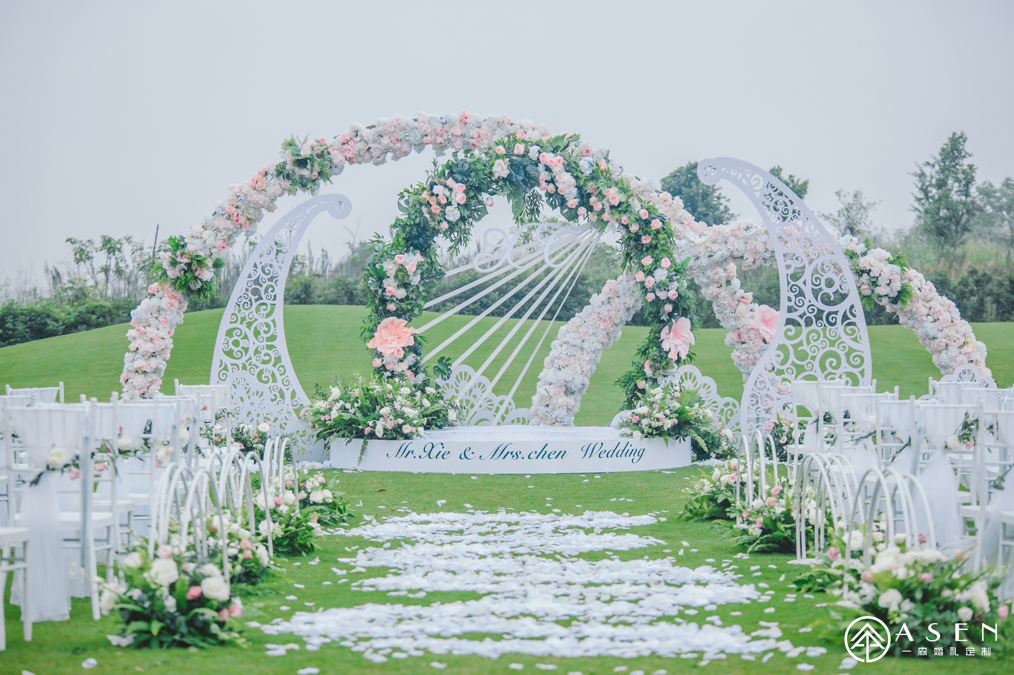 秘密花园 - 主题婚礼 - 婚礼图片 - 婚礼风尚