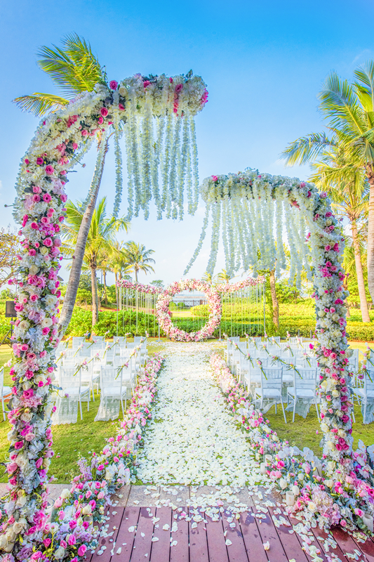 拱门,婚礼仪式区入口,花艺设计,