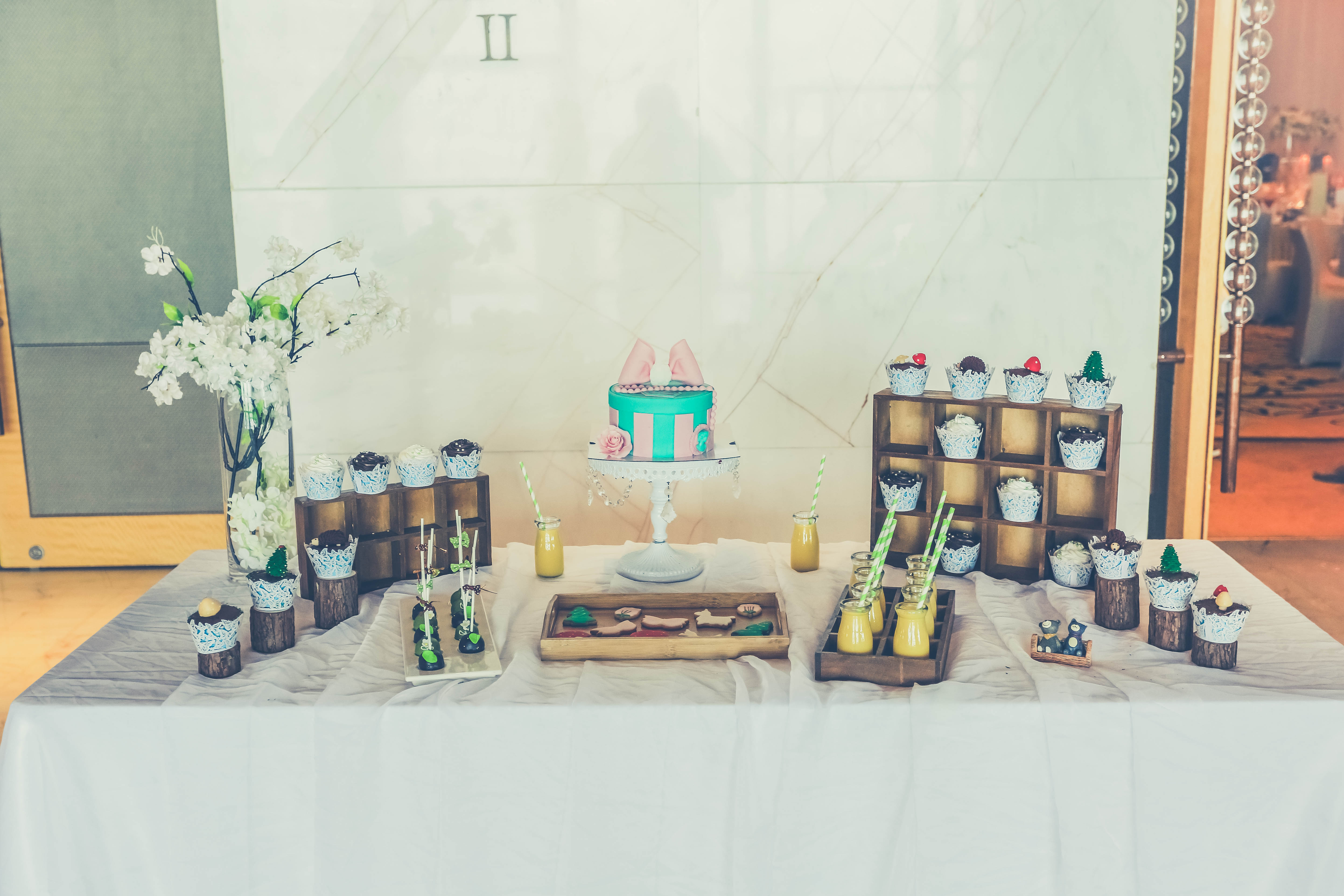甜品桌,