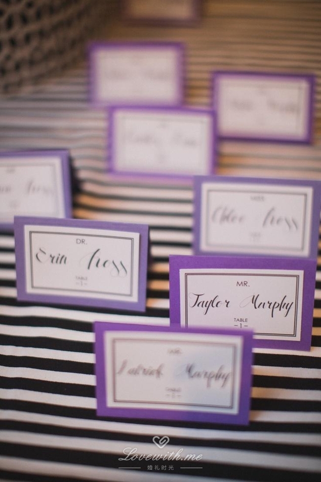 领位卡,条纹桌布,