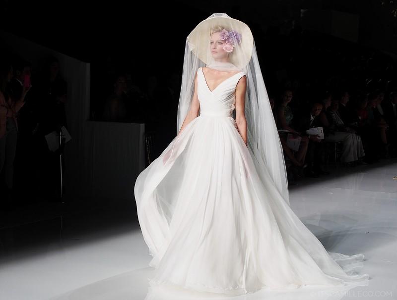 大V束腰婚纱,头纱新娘,PRONOVIAS,