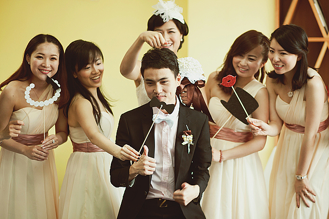 婚礼跟拍:欢乐伴郎伴娘团