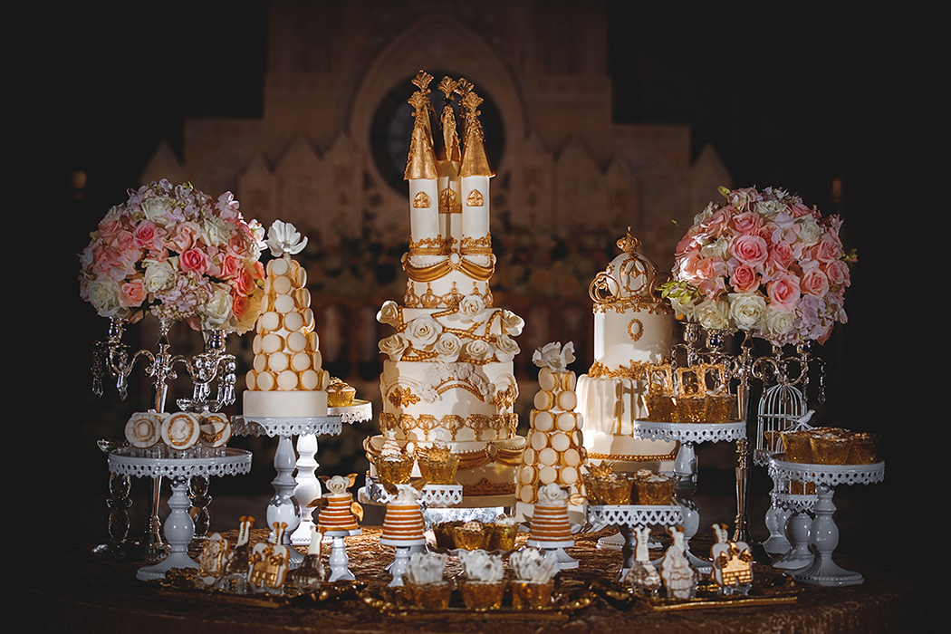 童话风婚礼甜品桌城堡