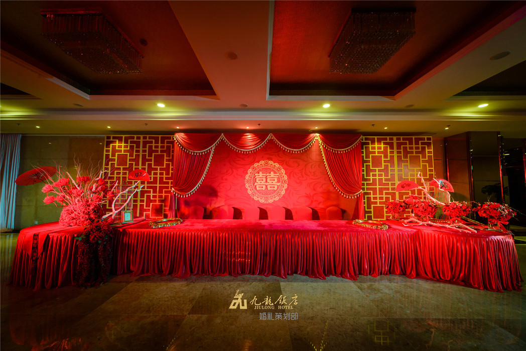中式婚礼签到台婚礼布置