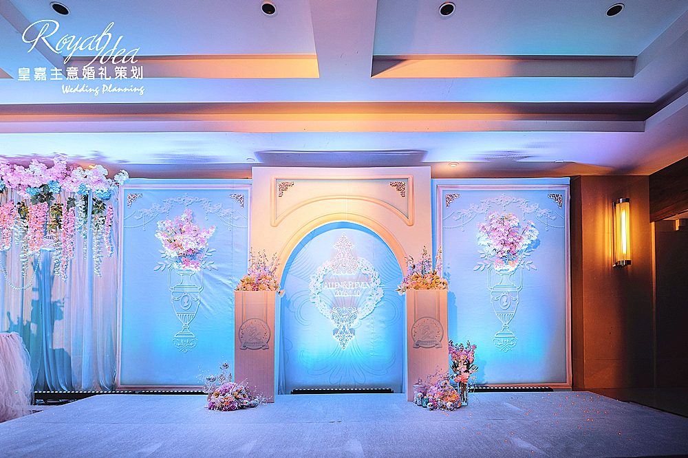 2016流行色粉晶色与静谧蓝搭配的清新婚礼《full house-浪漫满屋》-来