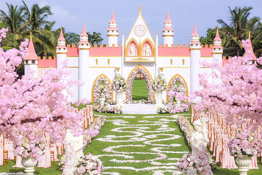 城堡背景墙仪式区唯美浪漫婚礼