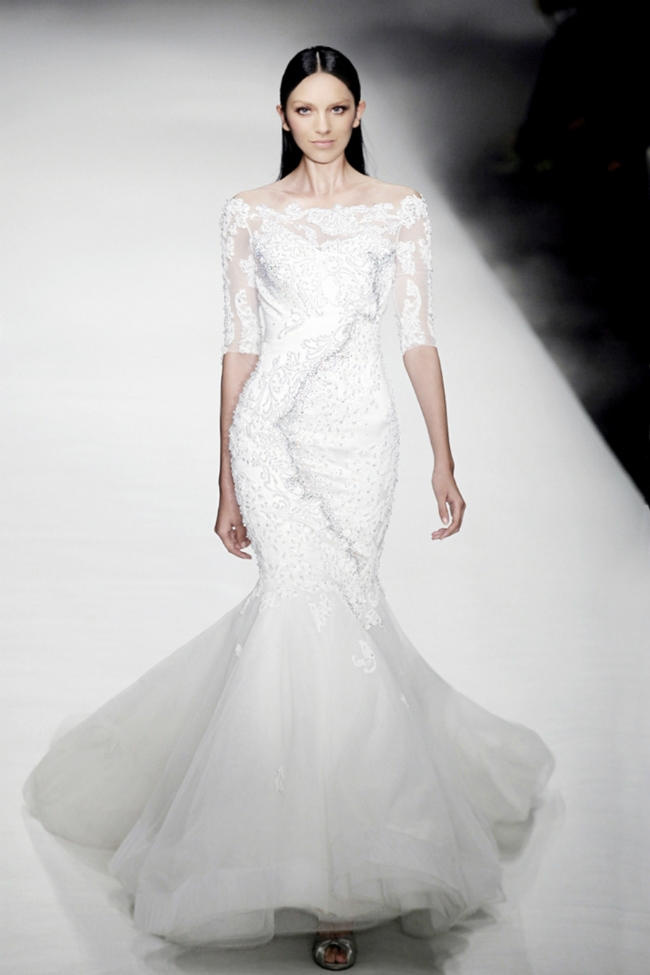 深白优雅系列婚纱 倾情演绎时髦新娘